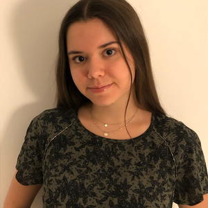 Lola - Prof d'aide aux devoirs - Paris