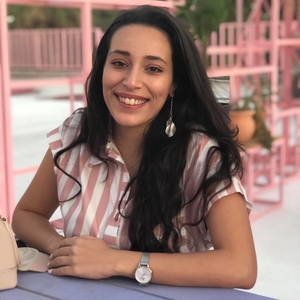 Rania - Prof de maths - Paris 11e