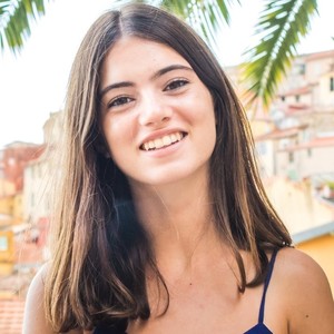 Manon - Prof d'aide aux devoirs - Menton