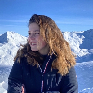 Charlotte - Prof de physique - Cachan