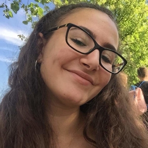 Leïla - Prof d'aide aux devoirs - Paris