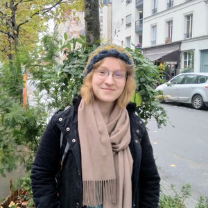 Nina - Prof de maths - Paris