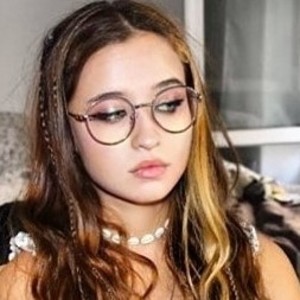Anouk - Prof de marketing - Paris