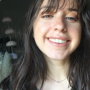 Angélique - Prof de français - Paris