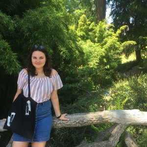 Alexanne - Prof d'anglais - Les Ponts-de-Cé
