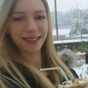 Adeline - Prof de français - Bezannes