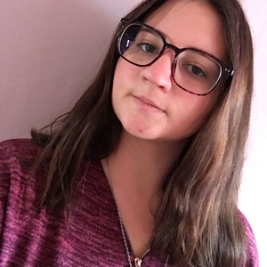 Romane - Prof de français - Calais