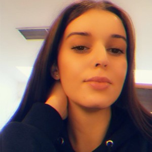 Sirine - Prof d'anglais - Dammarie-les-Lys