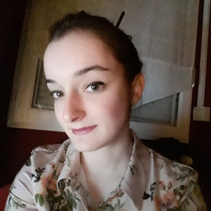 Nina - Prof de soutien scolaire - Fretin