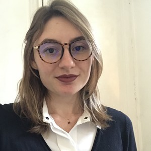 Ophélie - Prof de droit constitutionnel - Clermont-Ferrand
