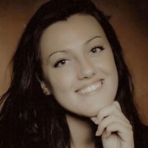 Sandra - Prof d'espagnol - Rochefort-du-Gard
