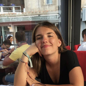 Hiba - Prof d'aide aux devoirs - Miramas