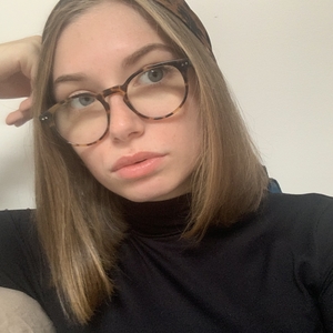 Jeanne - Prof de compréhension orale - italien - Lemainville