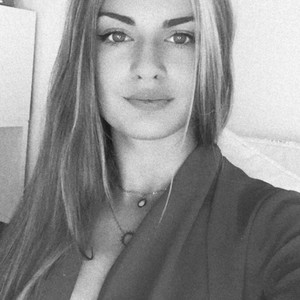 Alizée - Prof de philosophie - Nantes