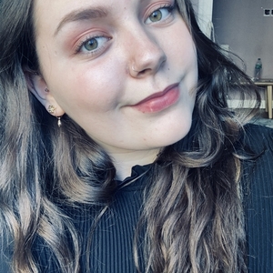 Léa - Prof de maths - Sérézin-du-Rhône