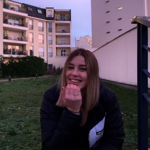 Cathy - Prof de français - Antony