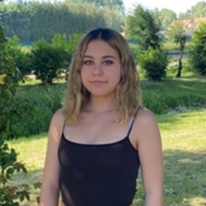 Sabrina - Prof d'aide aux devoirs - Provins