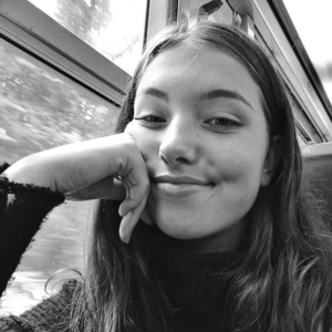Saskia - Prof de droit - Denain