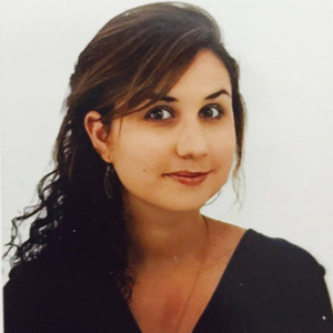 Agathe - Prof d'économie - Paris
