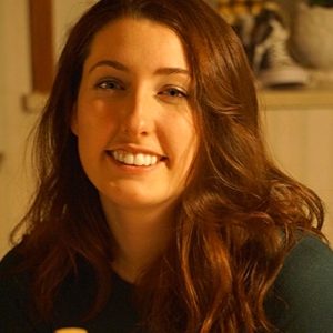Elise - Prof de droit - Paris