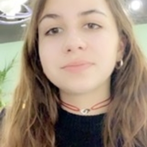 Manon - Prof d'anglais - Charly