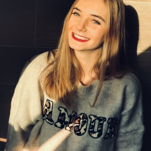 Perrine - Prof d'aide aux devoirs - Lille
