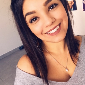 Leila - Prof d'aide aux devoirs - Saint-Étienne