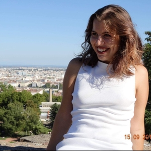Léah - Prof de préparation bac es - Lyon