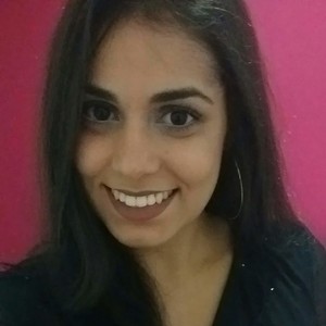 Gabriela - Prof de droit - Nanterre