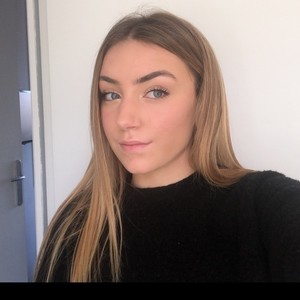 Léa - Prof d'aide aux devoirs - Neauphlette