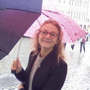 Julie - Prof de français - Gembloux