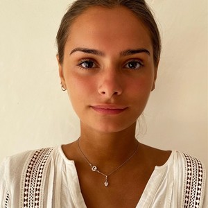 Julie - Prof de maths - Vincennes
