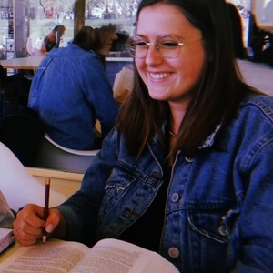 Natacha - Prof d'aide aux devoirs - Saint-Ouen-sur-Seine