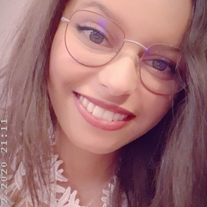 Léna - Prof de français - Angers