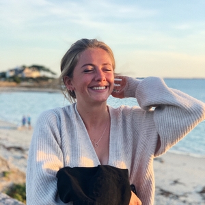 Anne - Prof d'aide aux devoirs - Le Chesnay