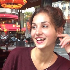 Inès - Prof d'aide aux devoirs - Paris