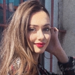 Yasmine - Prof d'anglais - Montrouge