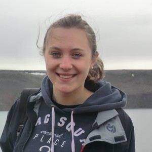 Louise - Prof d'aide aux devoirs - Voisins-le-Bretonneux