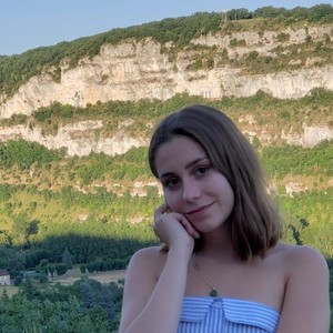 Elena - Prof d'aide aux devoirs - Paris