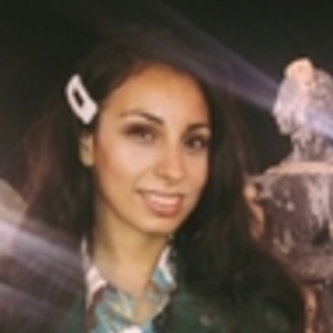 Amel - Prof d'économie - Paris
