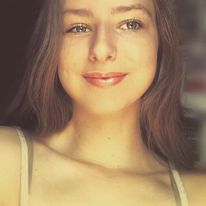 Elodie - Prof de français - Caen