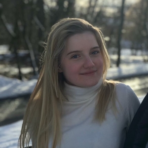 Alexandra - Prof de préparation bac scientifique - Paris 5e