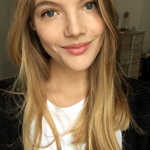 Alice - Prof de français - Paris