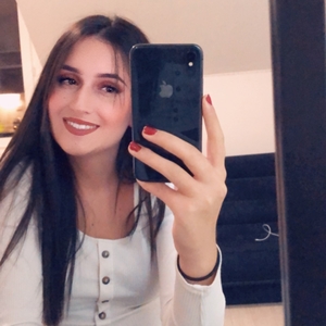 Aysel - Prof de droit - Drancy