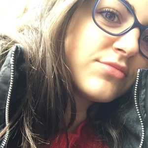 Cloé - Prof de physique - chimie - Moÿ-de-l'Aisne