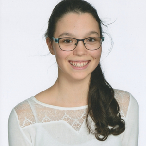 Léa - Prof de maths - Authie