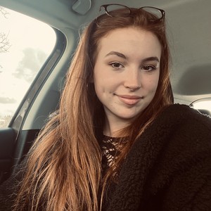 Alexia - Prof d'aide aux devoirs - La Chapelle-Gaceline