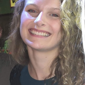Mathilde - Prof de physique - chimie - Caen