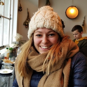 Charlène - Prof de maths - Bernières-sur-Mer