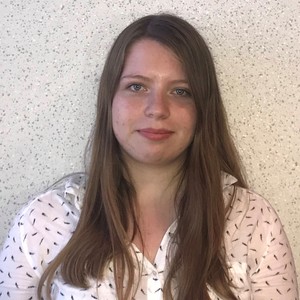 Emilie - Prof d'aide aux devoirs - Flins-sur-Seine